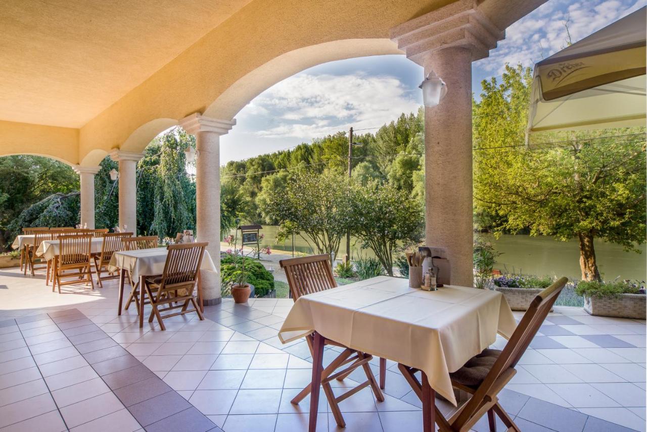 Regia Panzio Bed and Breakfast Halászi Εξωτερικό φωτογραφία