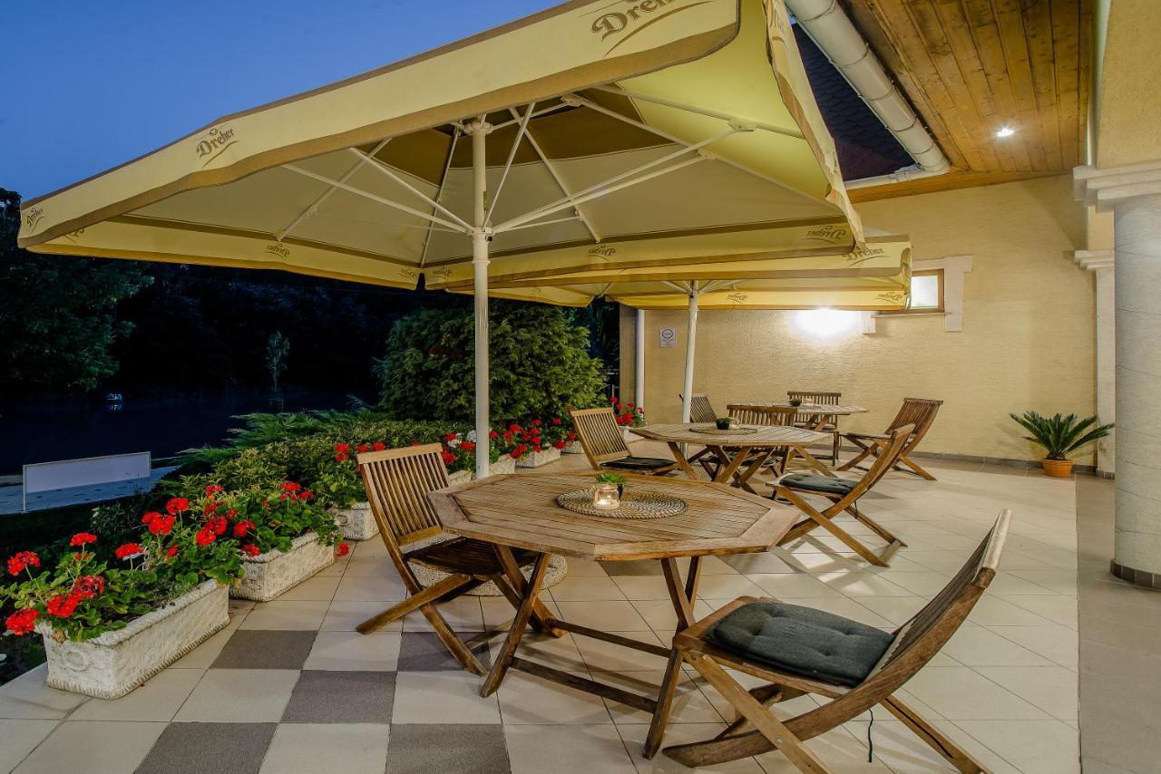 Regia Panzio Bed and Breakfast Halászi Εξωτερικό φωτογραφία